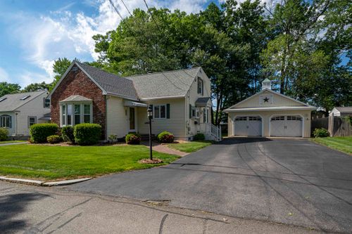 128 Holly Ave, Manchester, NH, 03103-4608 | Card Image