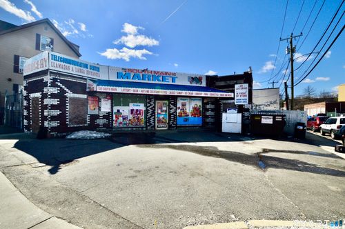 133 S Main St, Norwalk, CT, 06854-3650 | Card Image