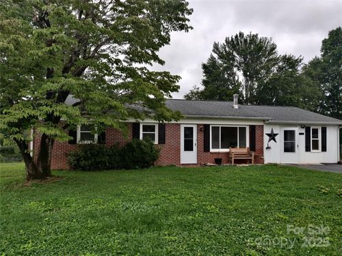 4125 Hill Pl, Hudson, NC, 28638-9409 | Card Image
