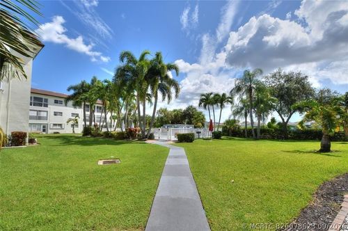 212-4200 Crystal Lake Dr, Deerfield Beach, FL, 33064-1239 | Card Image