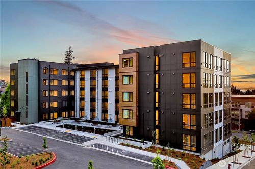 412-820 N State St, Bellingham, WA, 98225-5485 | Card Image