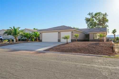 5627 S Club House Dr, Fort Mohave, AZ, 86426-6737 | Card Image