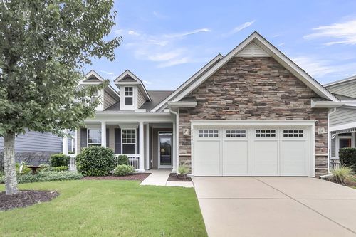 1007 Central Ponds Dr, Summerville, SC, 29483-8279 | Card Image