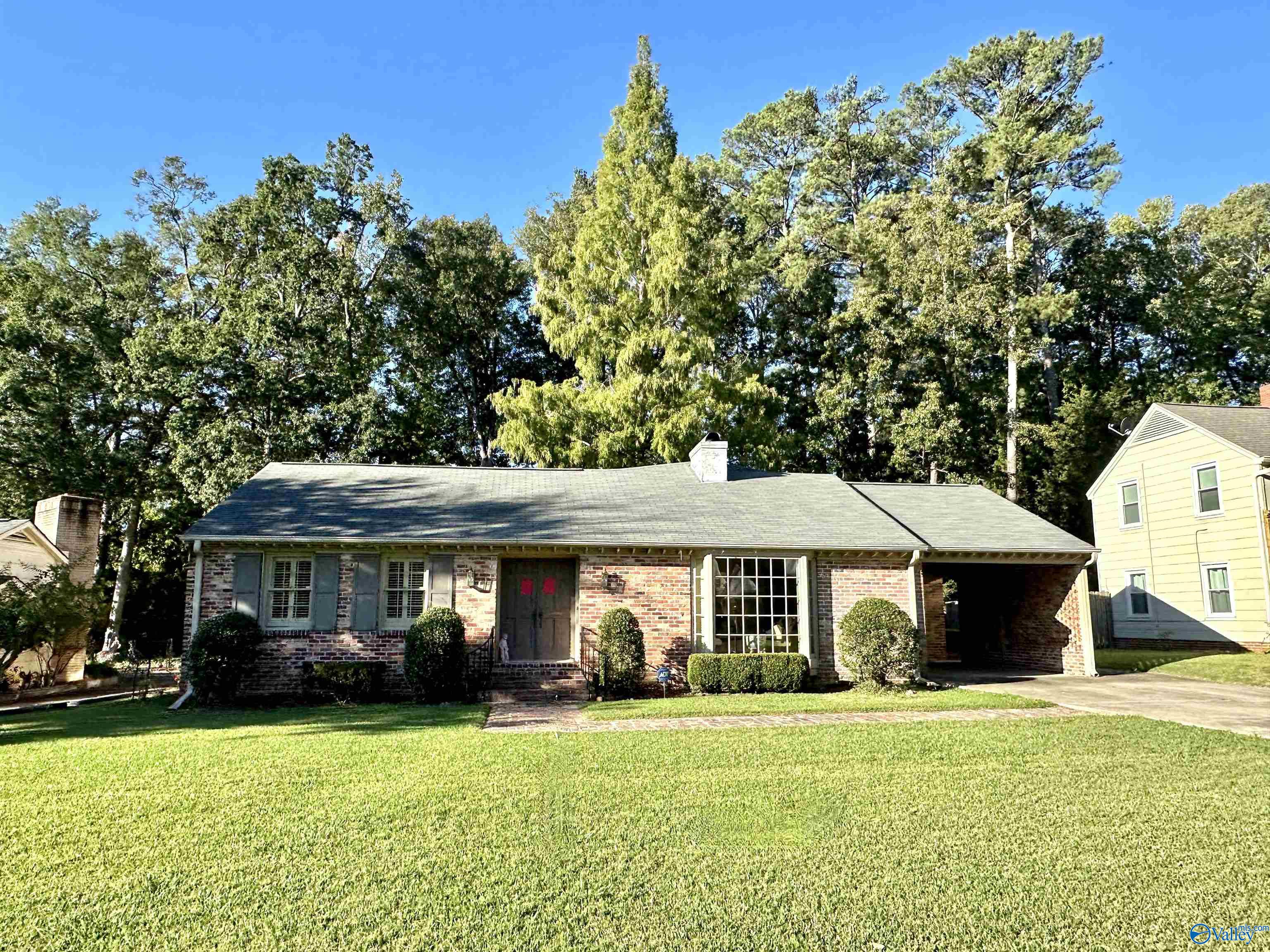 Forrestine Ave, Gadsden, AL 35901