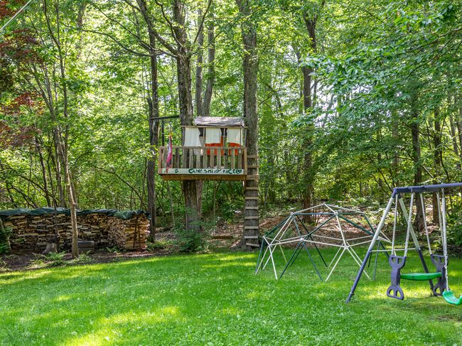 203 Brick School Rd, House other with 3 bedrooms, 2 bathrooms and null parking in Warren CT | Image 39