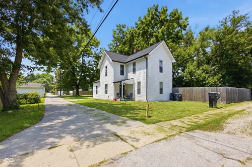 60 S Mckinley St, Greenwood, IN, 46143-1324 | Card Image