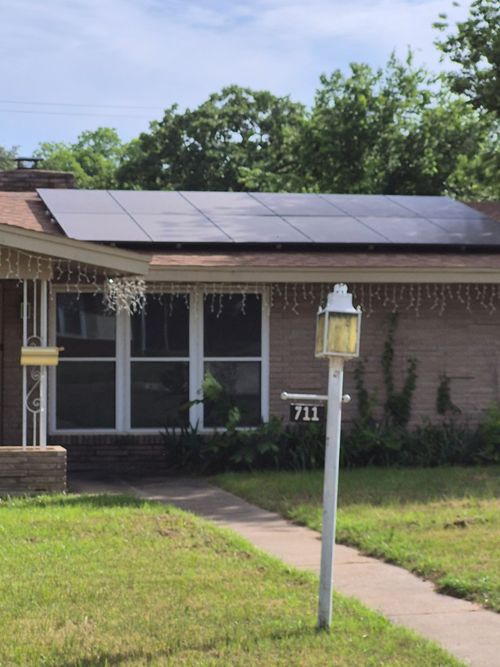 711 Cherry St, Ranger, TX, 76470-1101 | Card Image