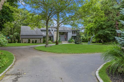 6 Fox Hunt Ct, Huntington, NY, 11743-6541 | Card Image