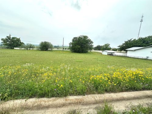 1205 Haven Dr, Comanche, TX, 76442-1507 | Card Image