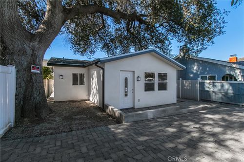 10835 Parr Ave, Sunland, CA, 91040-2439 | Card Image