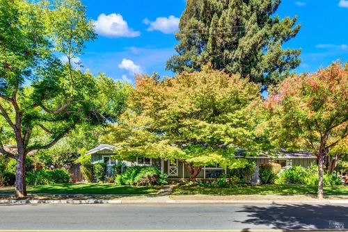  Pinewood Drive, Napa, CA, 94558 | Card Image