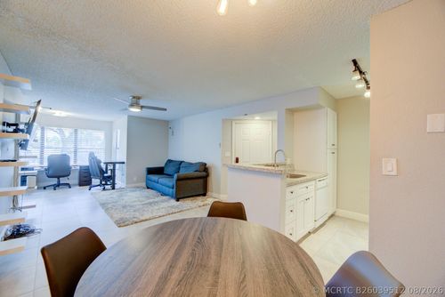 9104-2900 S University Dr, Davie, FL, 33328-1409 | Card Image