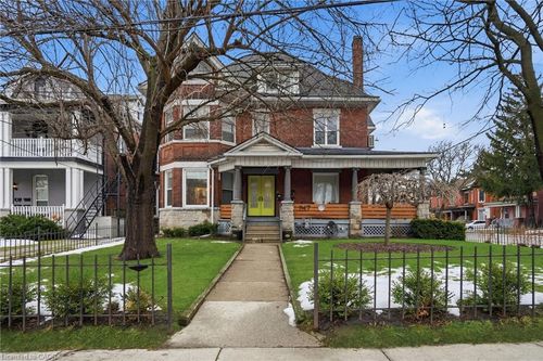 147 Emerald St S, Hamilton, ON, L8N2V4 | Card Image