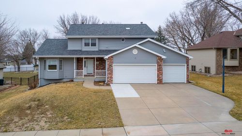 3024 Pecos Rd, Lincoln, NE, 68516-4652 | Card Image