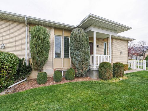 5586 S Brockway Dr, Murray, UT, 84117-7314 | Card Image