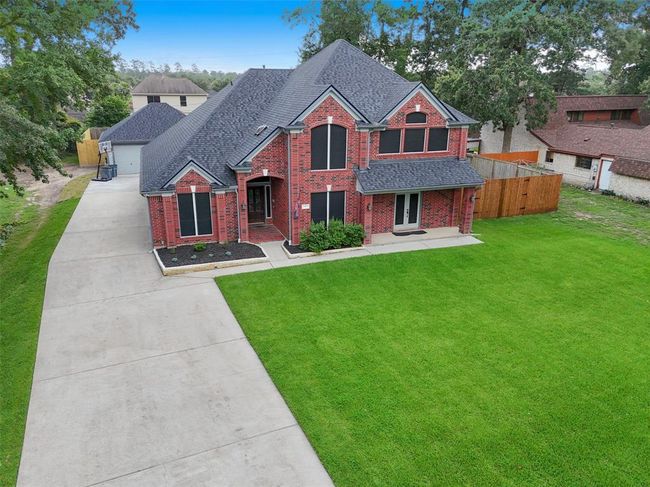 29518 Timber Trail St, House other with 5 bedrooms, 4 bathrooms and 2 parking in Spring TX | Image 4