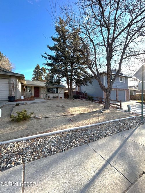 1530 Severn Dr, Reno, NV, 89503-2323 | Card Image