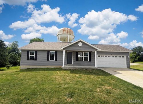 807 Navajo Trl, Warrenton, MO, 63383-3113 | Card Image