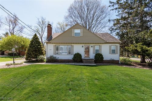 5500 Wilson Mills Rd, Highland Heights, OH, 44143-3259 | Card Image