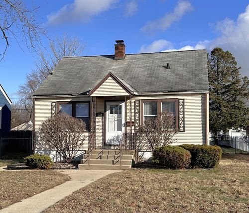 530 S Tanner Ave, Kankakee, IL, 60901-3142 | Card Image
