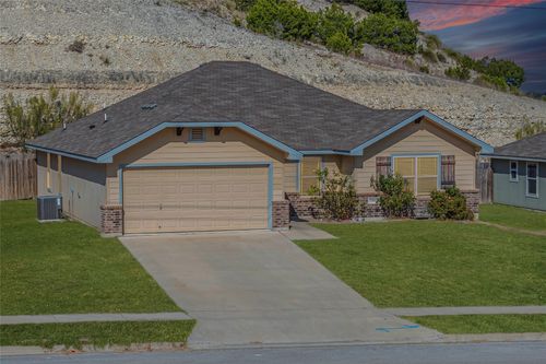 1704 Cline Dr, Copperas Cove, TX, 76522-4058 | Card Image