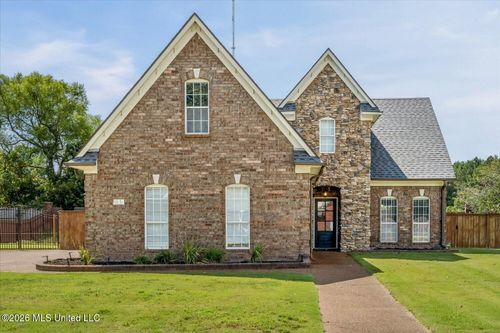 611 Ridge View Drive, Hernando, MS, 38632 | Card Image