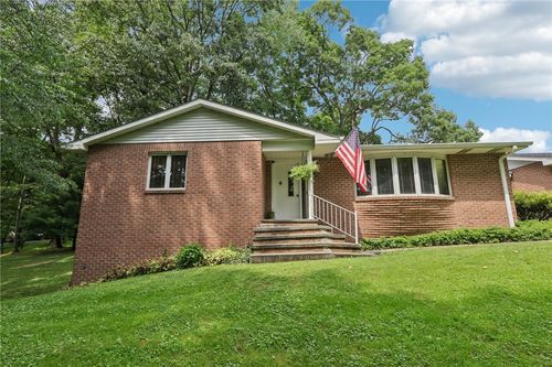 100 Joshua Dr, Harmony, PA, 16037-8816 | Card Image