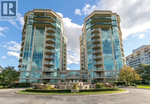 501-5055 Riverside Dr E, Tecumseh, ON, N8N5A6 | Card Image