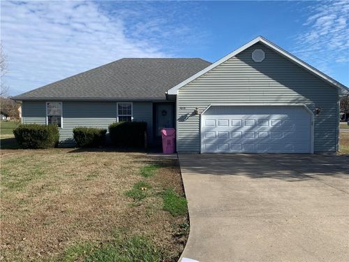 1013 S Hugh St, Frontenac, KS, 66763-2349 | Card Image