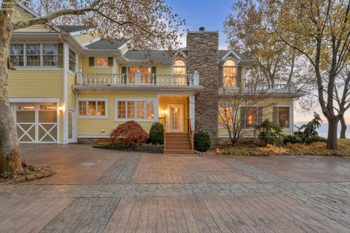 351 Chapman Rd, Put In Bay, OH, 43456-6577 | Card Image