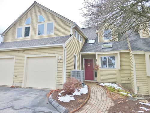 141-141 Courtyard Ln, Storrs Mansfield, CT, 06268-2288 | Card Image