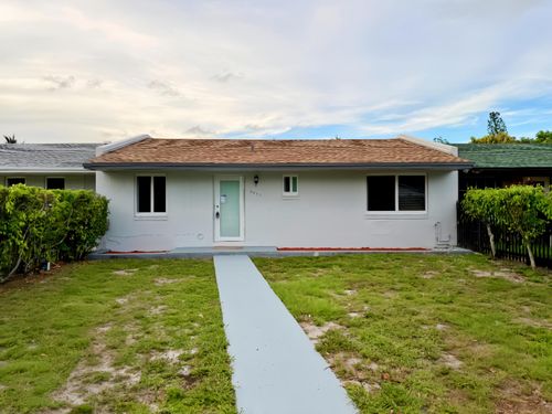 2941 Nw 195th St, Miami Gardens, FL, 33056-2426 | Card Image