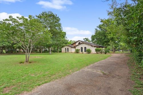 317 W Chapman Rd, Hewitt, TX, 76643-3333 | Card Image