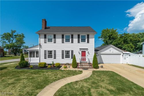 1346 W 7th St, Lorain, OH, 44052-1344 | Card Image