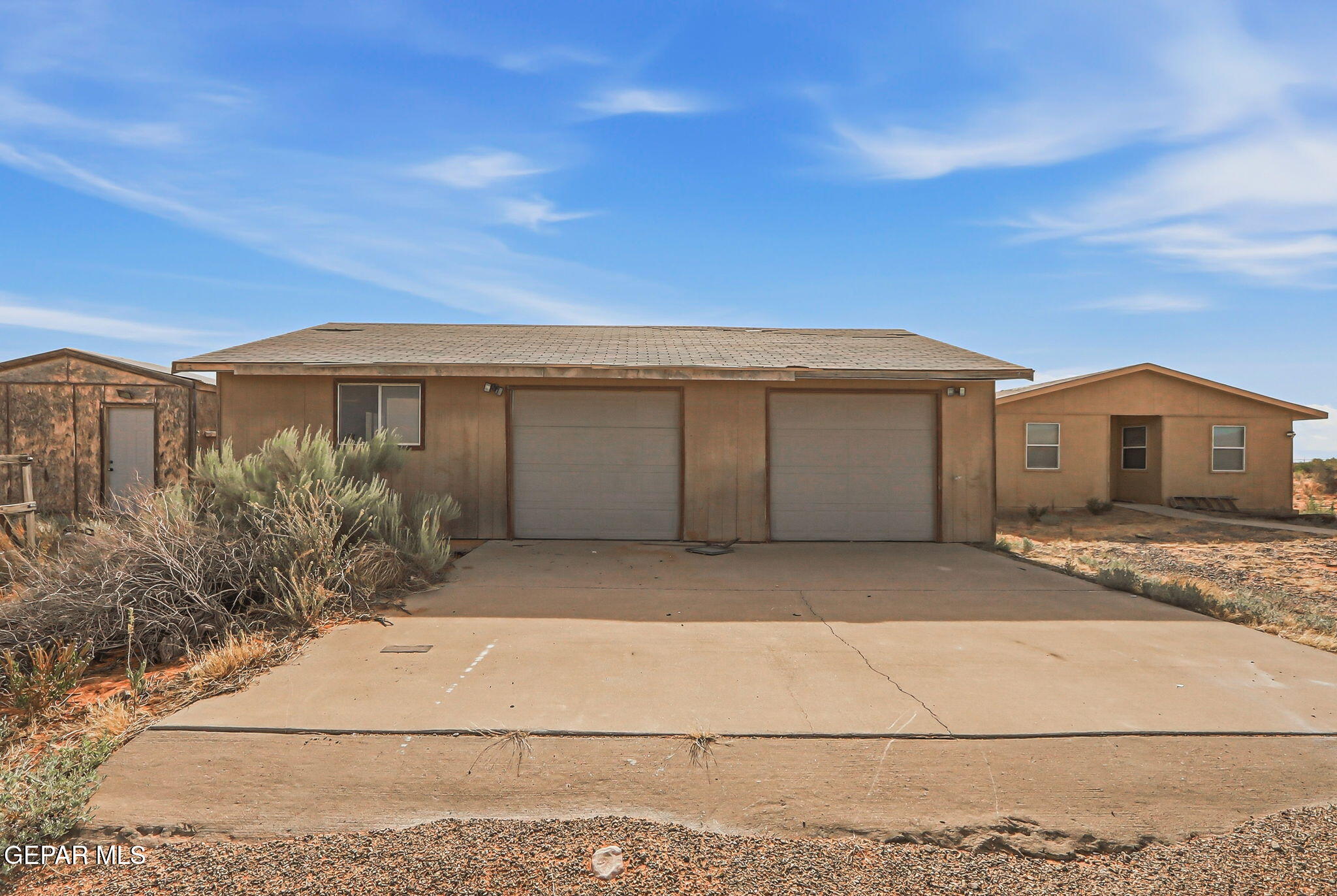 Residential in Clint 3