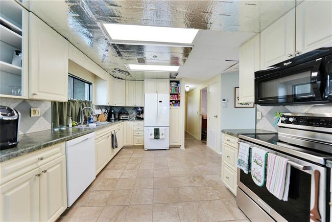 106 Lazy River Road, House other with 2 bedrooms, 2 bathrooms and null parking in NORTH PORT FL | Image 14
