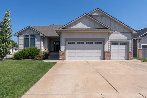 8336 W Kackley Ct, Wichita, KS, 67205-6060 | Card Image