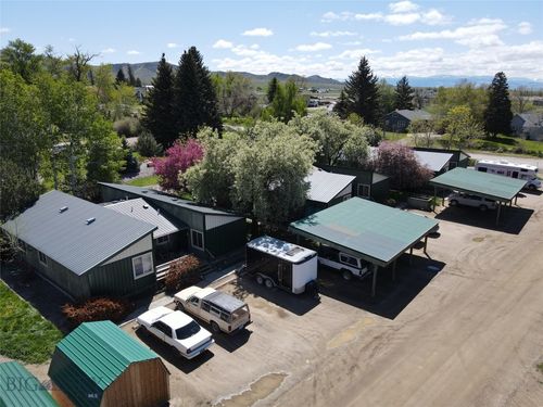 2 Kearney Ln, Sheridan, MT, 59749-9694 | Card Image