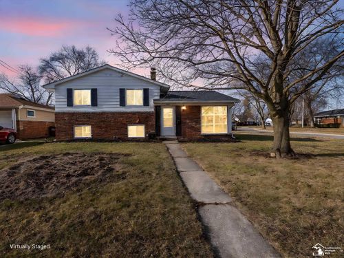 125 Cranbrook Blvd, Monroe, MI, 48162-3519 | Card Image