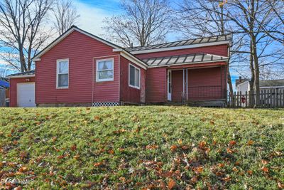 42 Copley Ter, House other with 3 bedrooms, 1 bathrooms and 3 parking in Pittsfield MA | Image 3