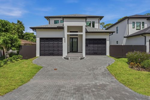 3400 Canal St, NAPLES, FL, 34112-5914 | Card Image