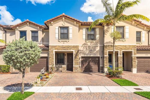 11464 Sw 252nd Ter, Homestead, FL, 33032-6035 | Card Image