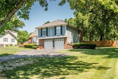 21134 W 71st Street, House other with 4 bedrooms, 2 bathrooms and null parking in Shawnee KS | Image 2