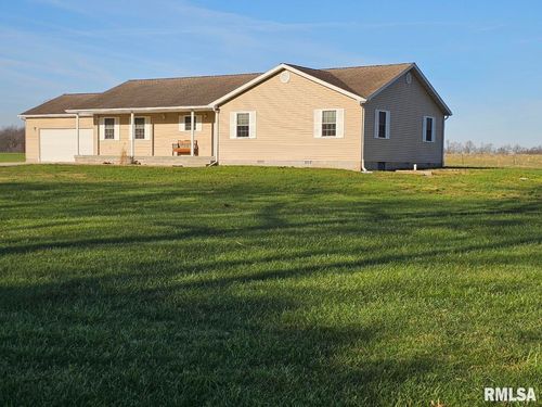 10457 N Puckett Ln, Mount Vernon, IL, 62864-6960 | Card Image