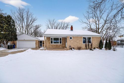 1120 S 6th Street, DE PERE, WI, 54115 | Card Image