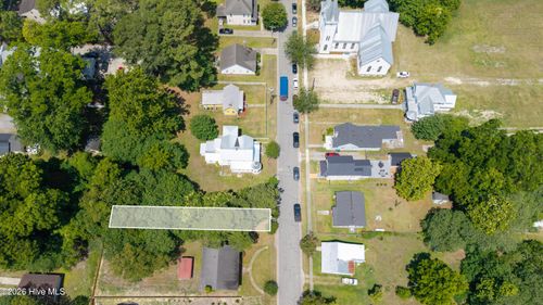 120 E Gale St, Edenton, NC, 27932-1918 | Card Image