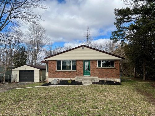 56 County Rd 6, Brantford, ON, N3T | Card Image