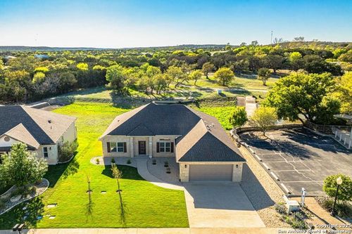2011 Athens Ave N, Kerrville, TX, 78028-3898 | Card Image