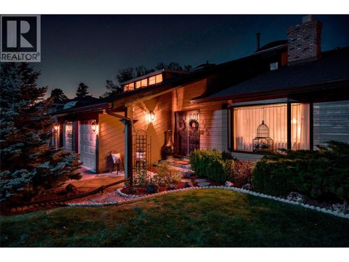 2463 Irvine Ave, Merritt, BC, V1K1H4 | Card Image