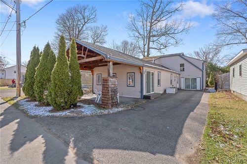 228 13th Ave, Sylvan Beach, NY, 13157-7715 | Card Image